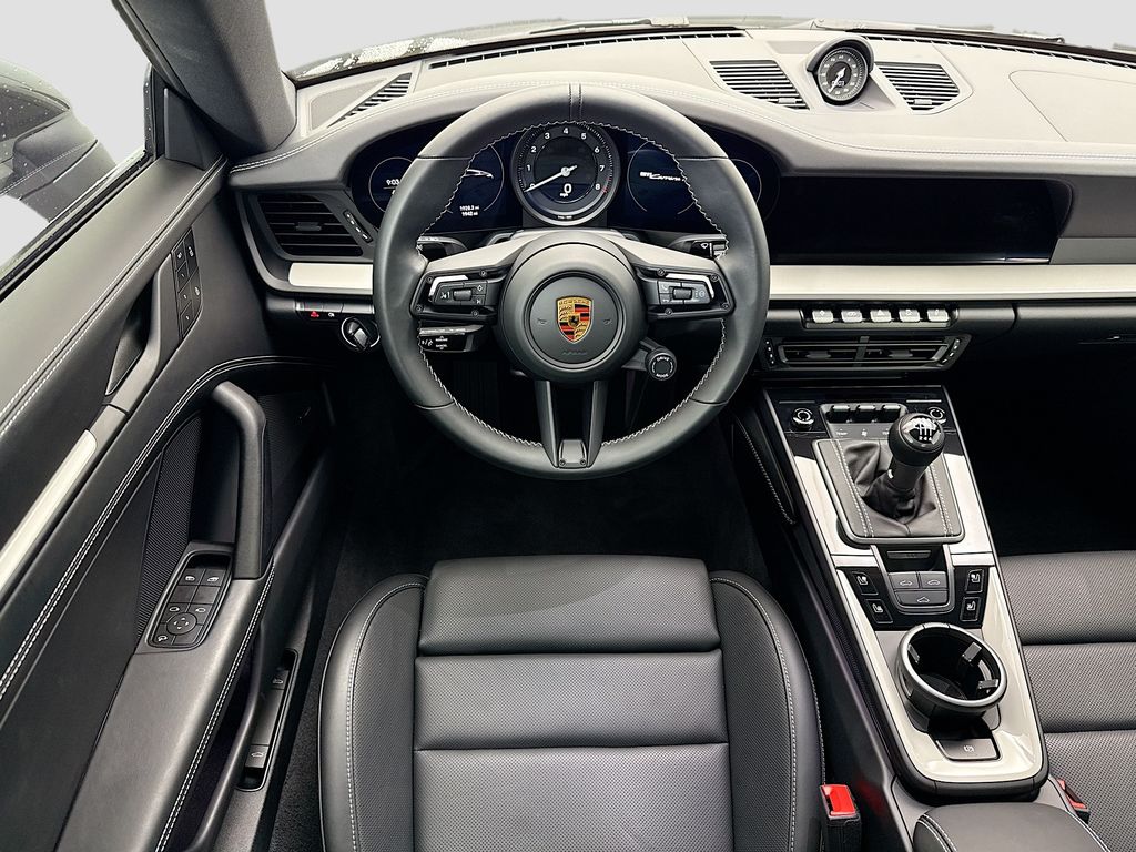 Thumbnail: 2024 Porsche 911 - 13