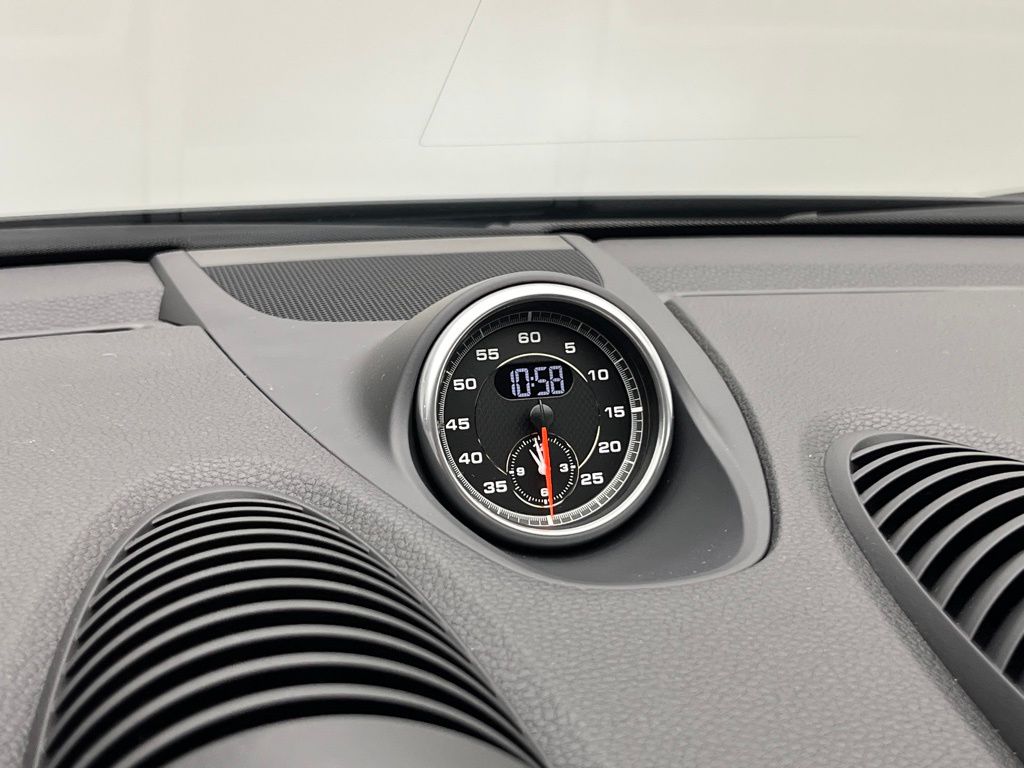 2023 Porsche 718 Cayman  21