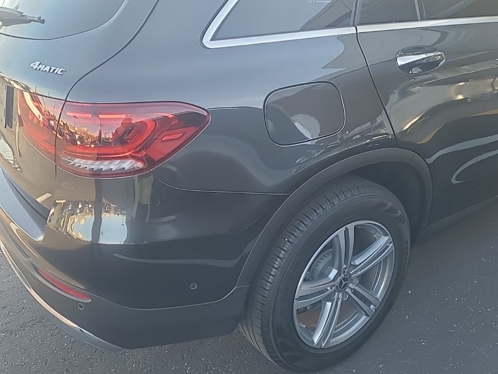 2021 Mercedes-Benz GLC 300 6