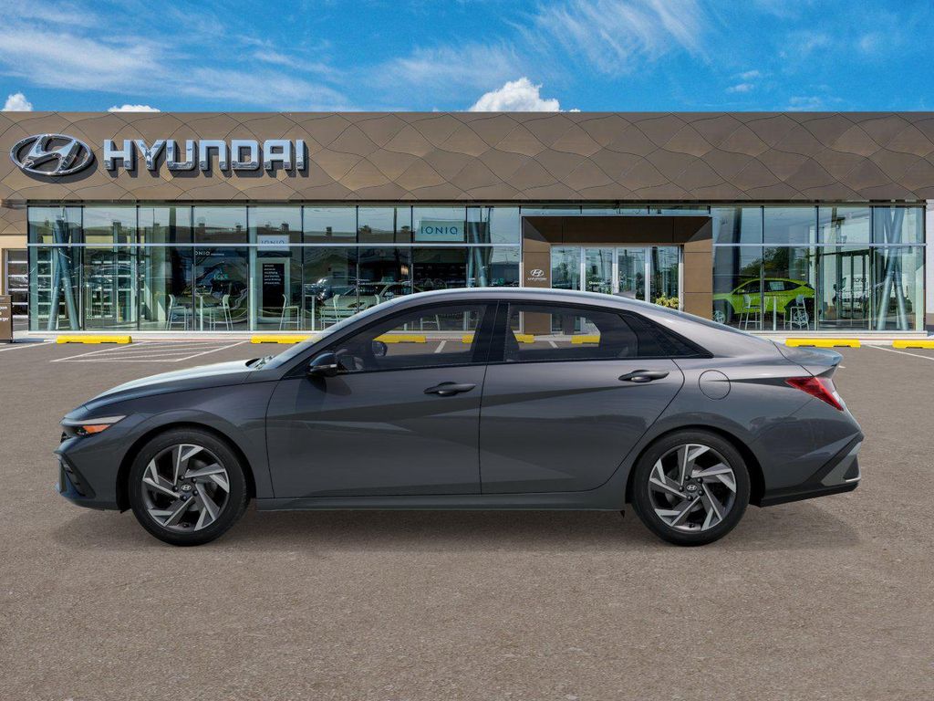Thumbnail: 2025 Hyundai Elantra - 3