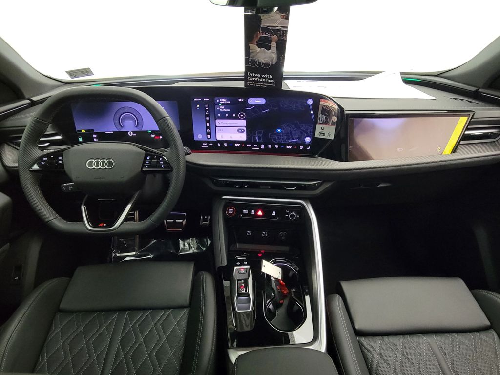 Thumbnail: 2026 Audi SQ5 - 18