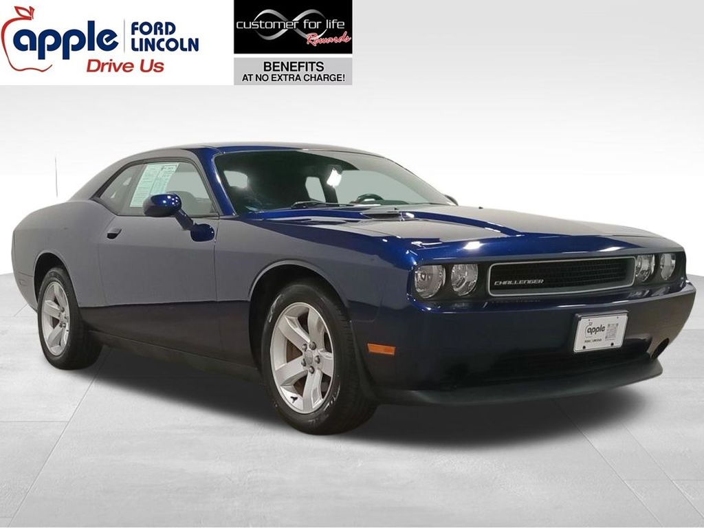 2014 Dodge Challenger SXT RWD