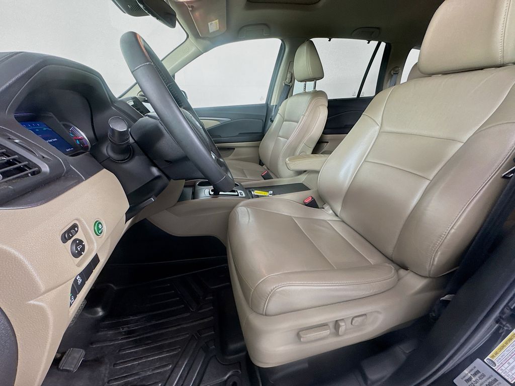 Used Car 2019 Honda Pilot  Ex-l For Sale Under $25,000 In Austin, Texas