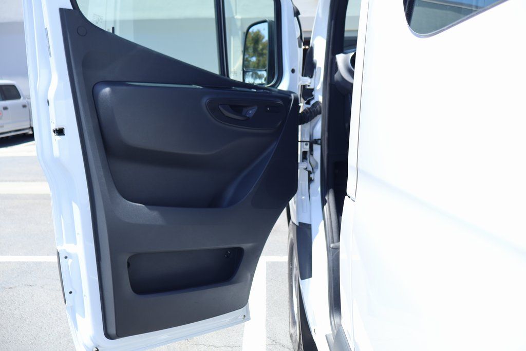 2024 Mercedes-Benz Sprinter 2500 7
