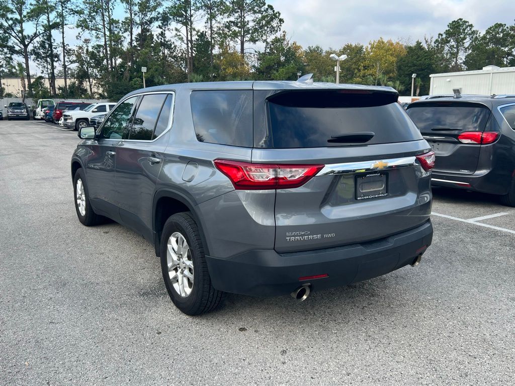 2020 Chevrolet Traverse LS 4