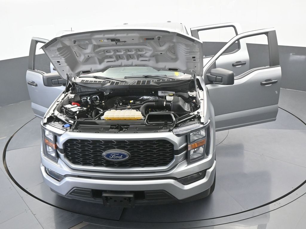 Used 2023 Iconic Silver Metallic Ford XL image 66