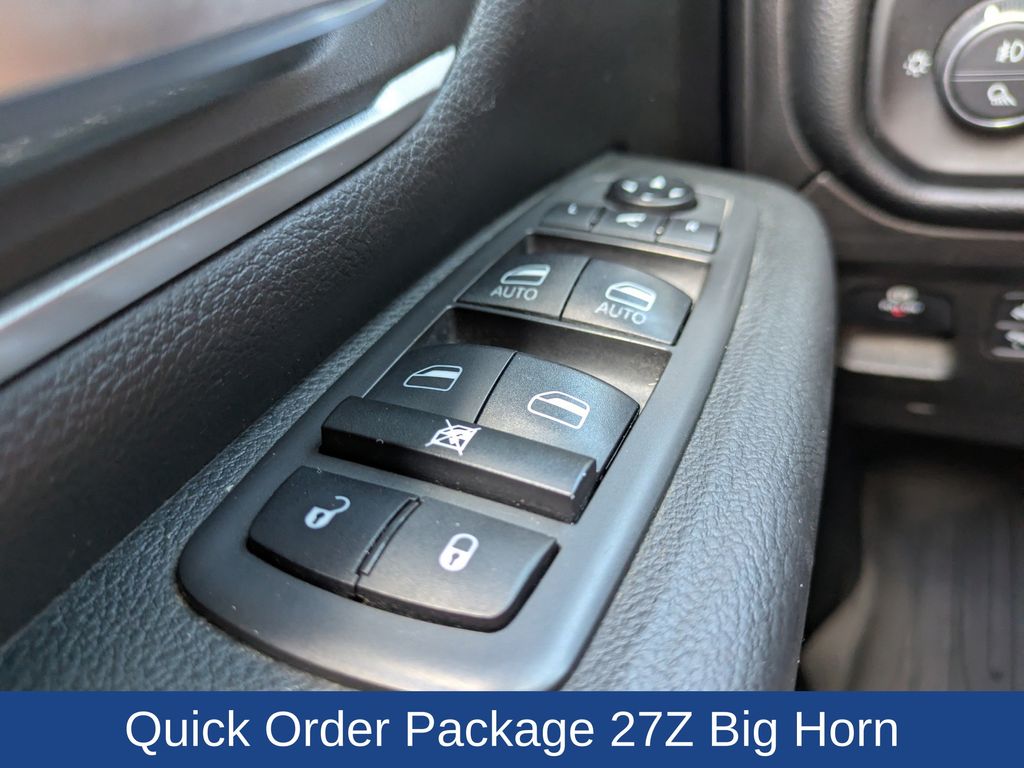 2021 Ram 1500 Big Horn Crew Cab 4x2 5'7" Box