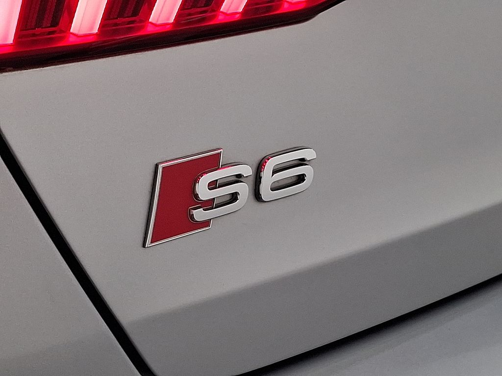 2020 Audi S6 Premium Plus 30