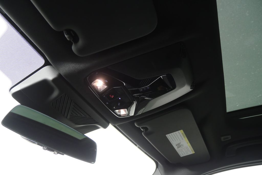 Thumbnail: 2025 BMW X1 - 25