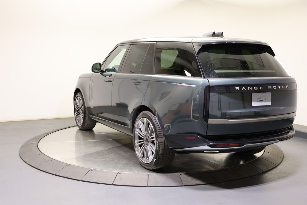 Thumbnail: 2026 Land Rover Range Rover - 3