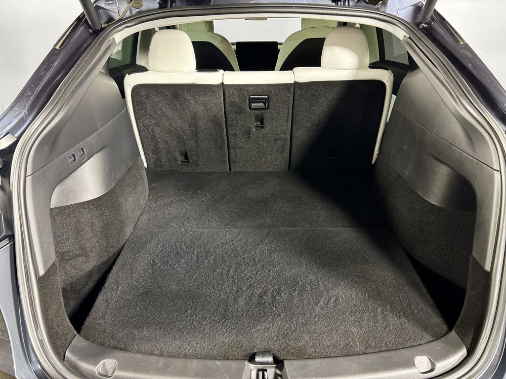 2020 Tesla Model Y Performance