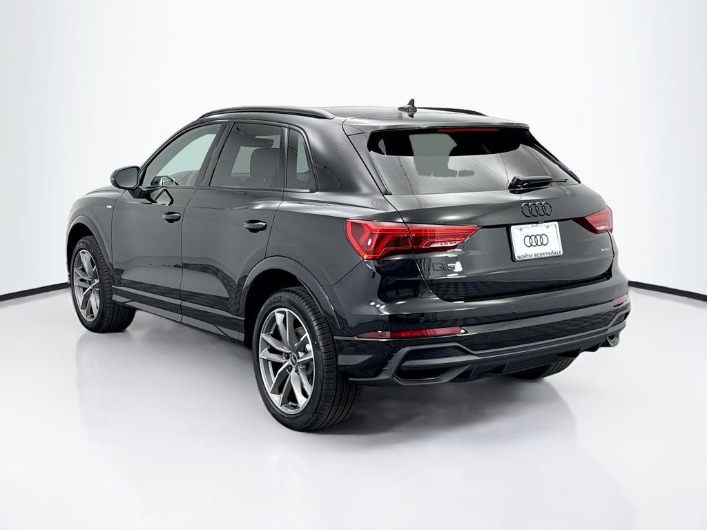 Thumbnail: 2025 Audi Q3 - 7