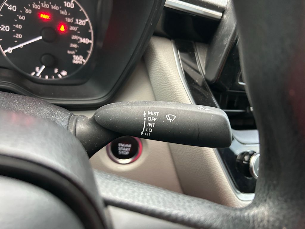 2023 Toyota Corolla LE 19