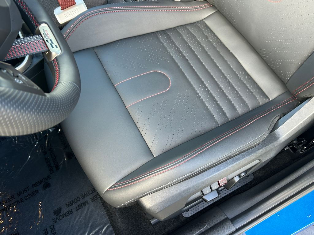 Thumbnail: 2025 MINI Cooper - 15