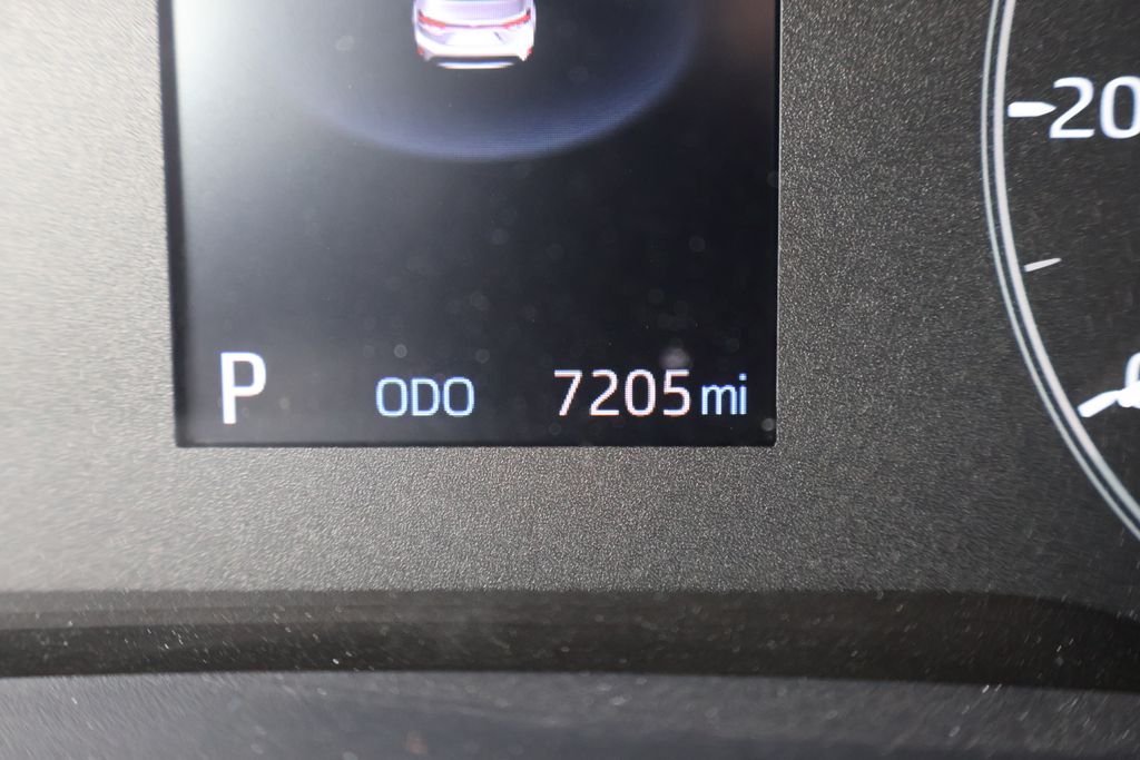 2024 Toyota Corolla SE 31