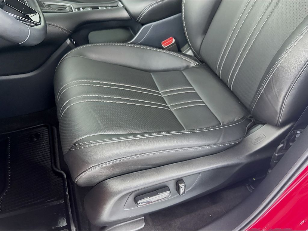 Used Car 2025 Honda Hr-v  Ex-l For Sale Under $30,000 In Austin, Texas