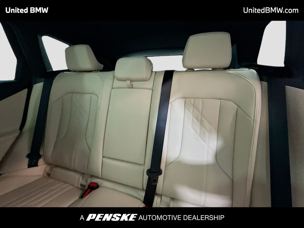 Thumbnail: 2026 BMW X3 - 13