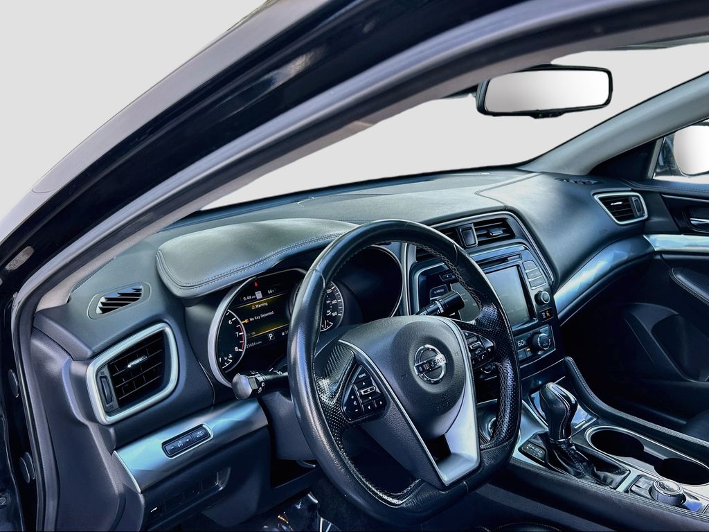 Thumbnail: 2020 Nissan Maxima - 9