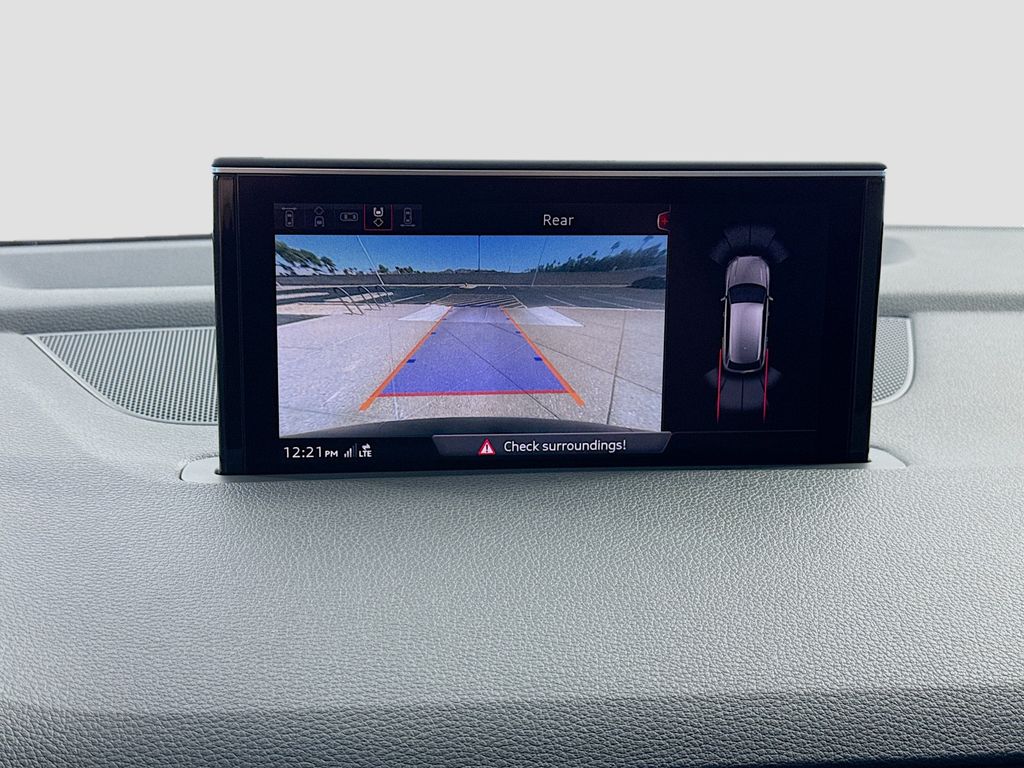 Thumbnail: 2018 Audi Q7 - 15