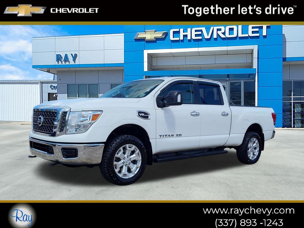  2017 Nissan Titan   