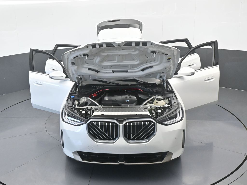 Used 2025 Mineral White Metallic BMW 30 xDrive image 76