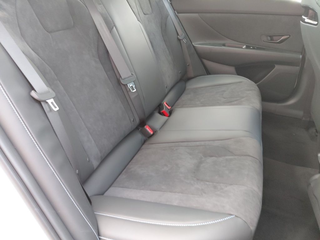 Thumbnail: 2025 Hyundai Elantra - 23