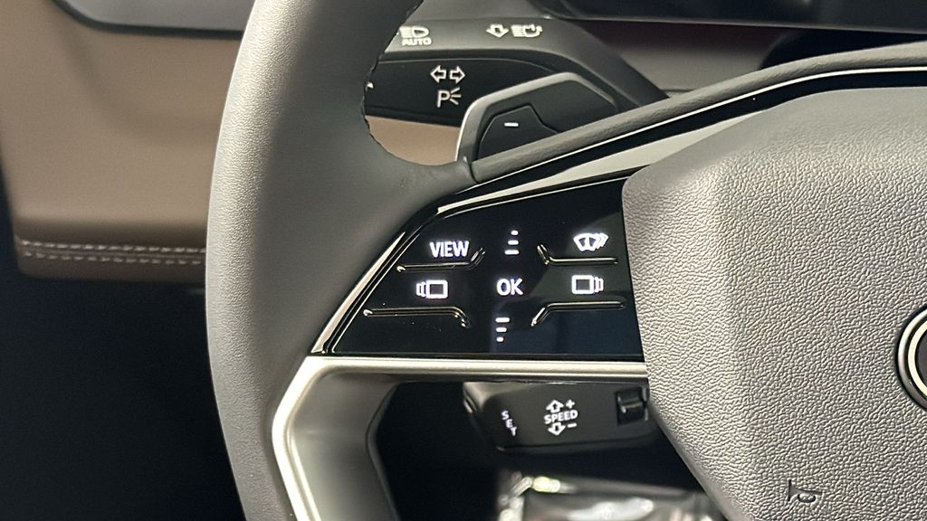 2025 Audi Q6 e-tron Premium 15