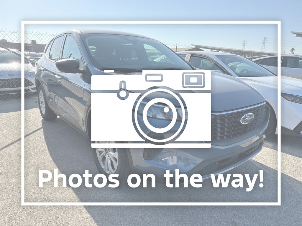  2025 Ford Escape Active AWD   