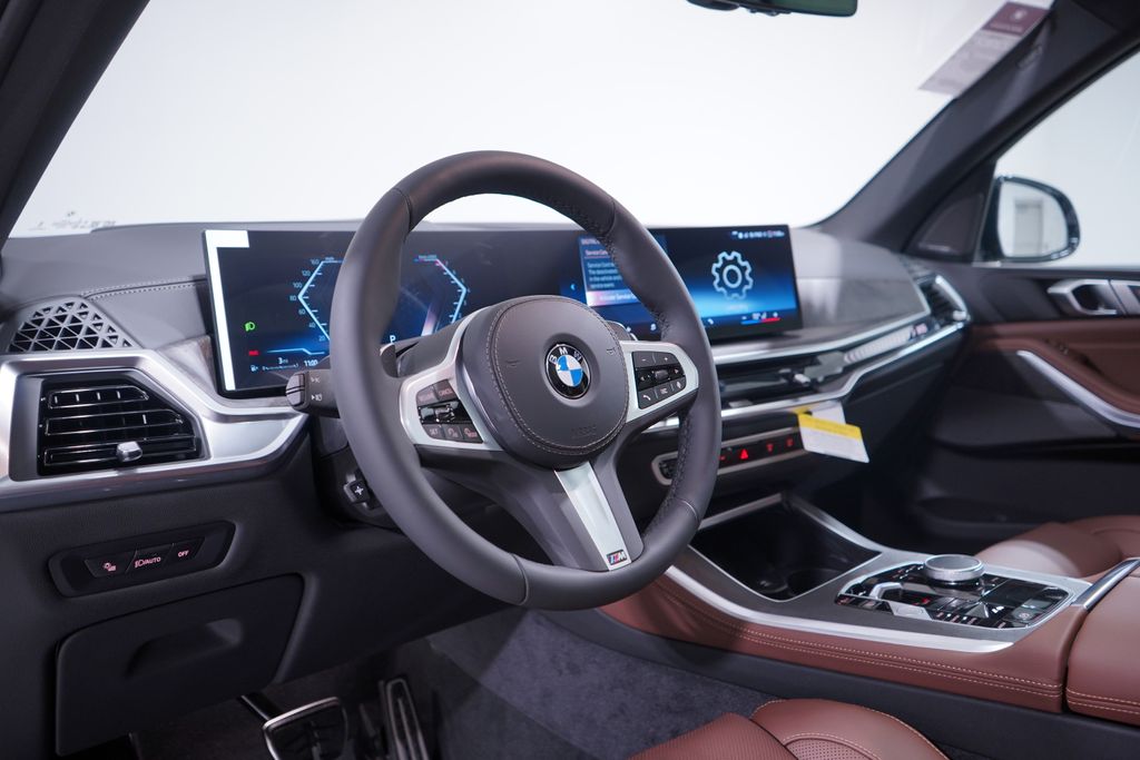 Thumbnail: 2026 BMW X5 - 6