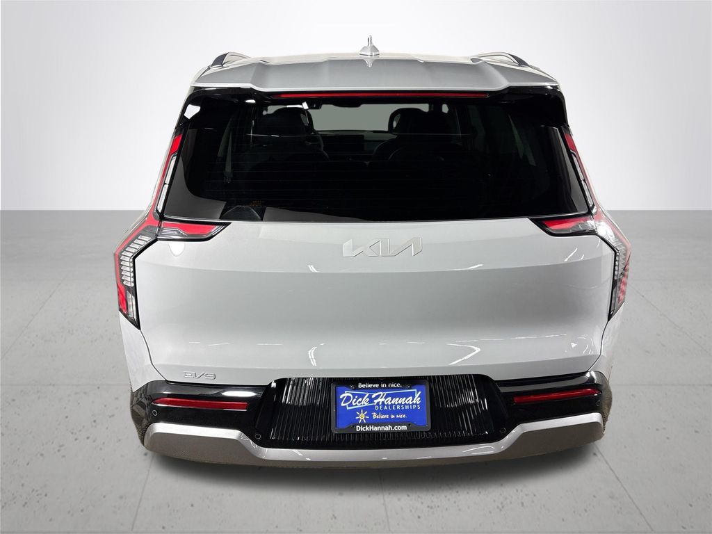 2026 Kia EV9 Land