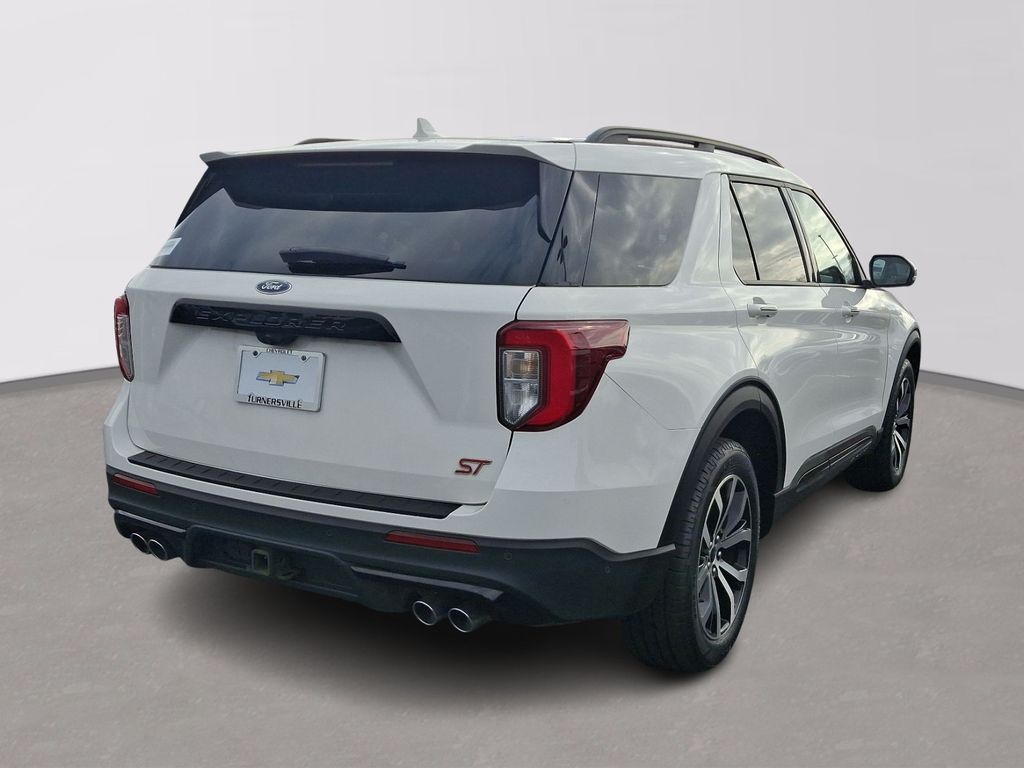 2021 Ford Explorer ST 6