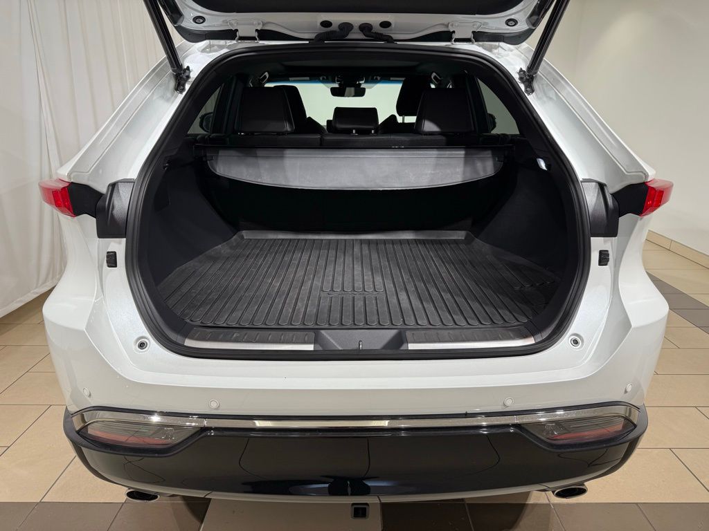 2023 Toyota Venza Nightshade Edition 11