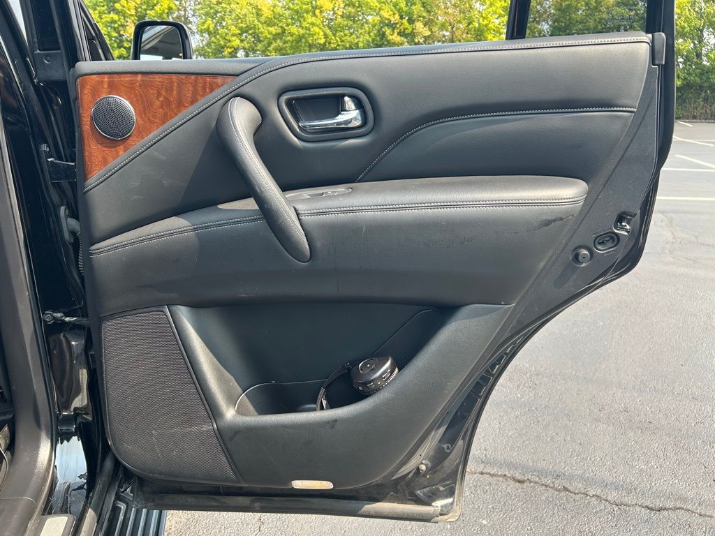 Thumbnail: 2018 INFINITI QX80 - 24