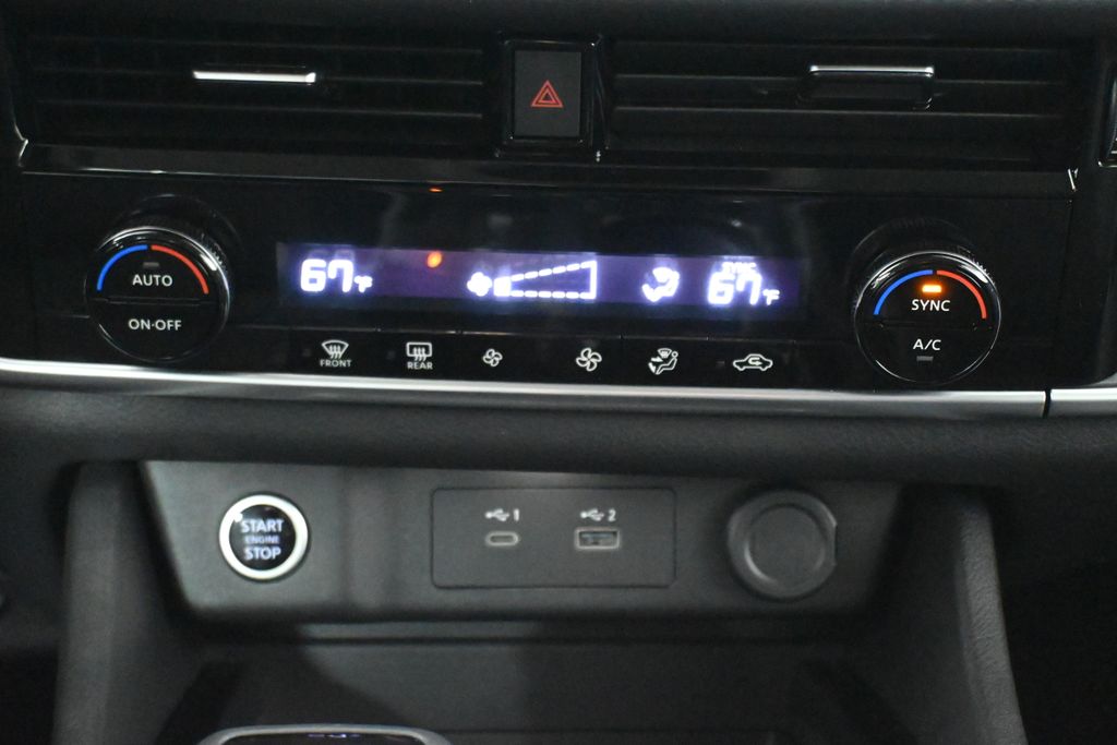 Thumbnail: 2022 Nissan Rogue - 20