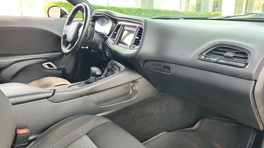 2022 Dodge Challenger