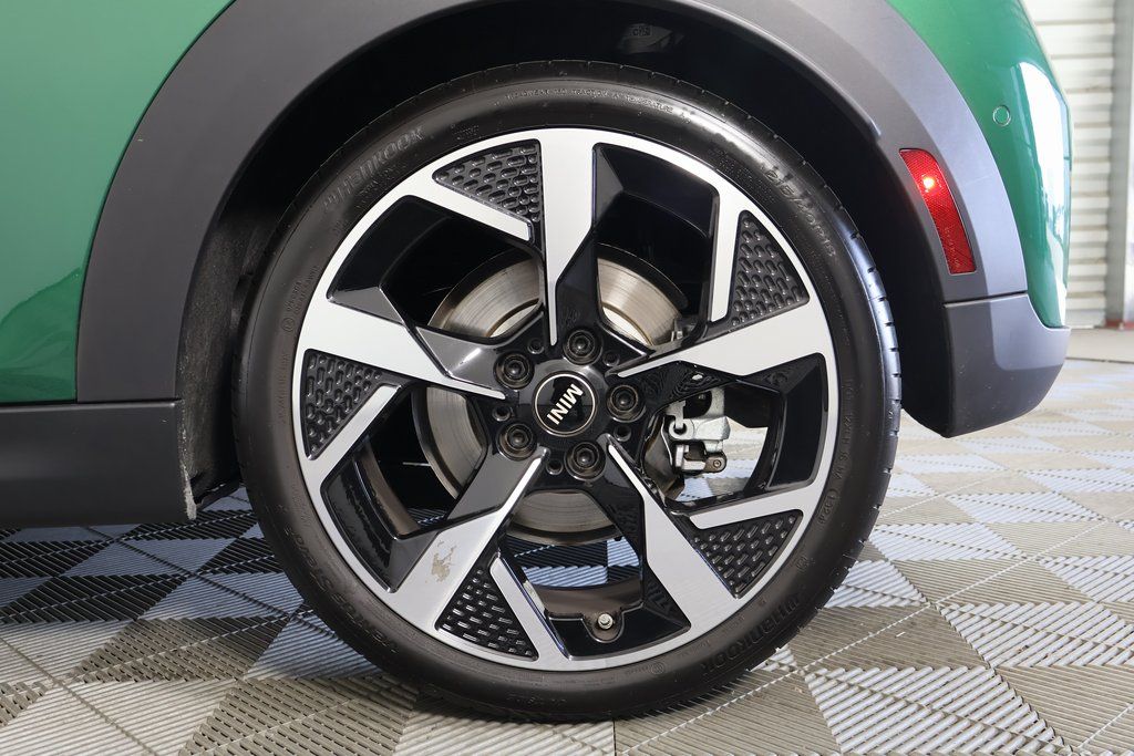 Thumbnail: 2025 MINI Cooper - 15