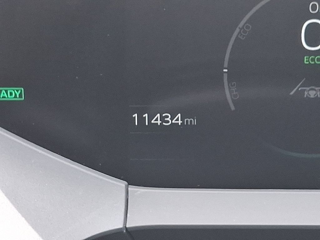 Thumbnail: 2023 Toyota Prius - 19