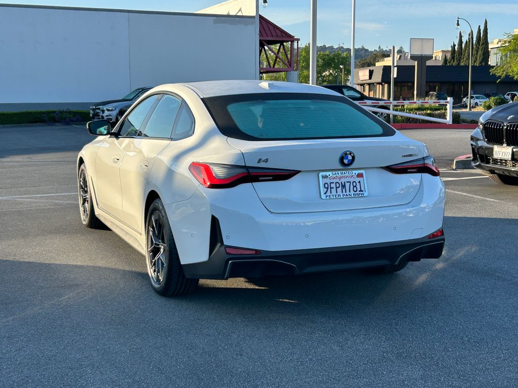 Thumbnail: 2023 BMW i4 - 3