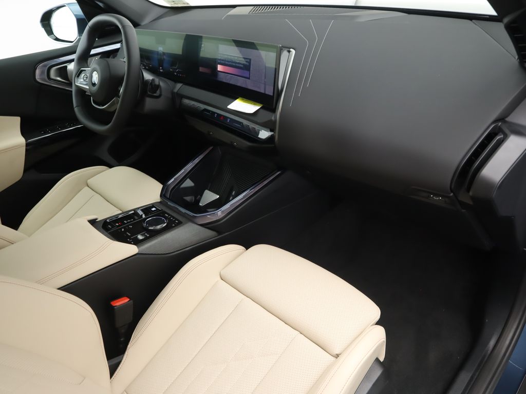 Thumbnail: 2026 BMW X3 - 18