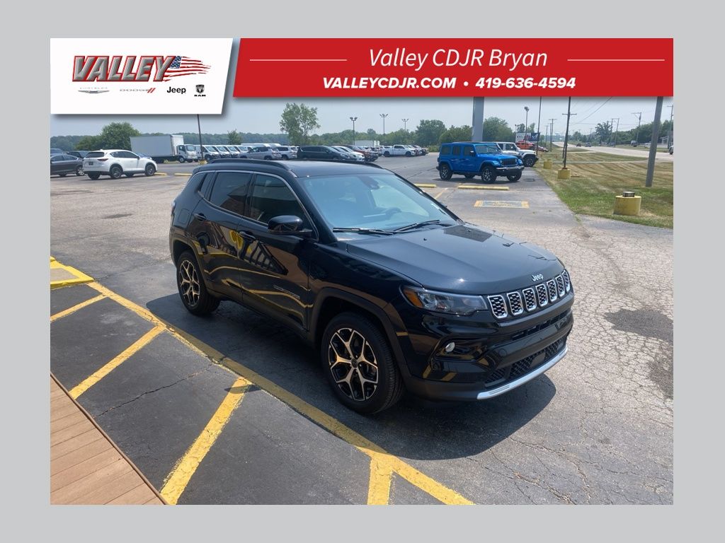 Diamond Black Crystal Pearlcoat 2025 Jeep Compass SUV / Crossover Four-Wheel Drive 8-Speed Automatic