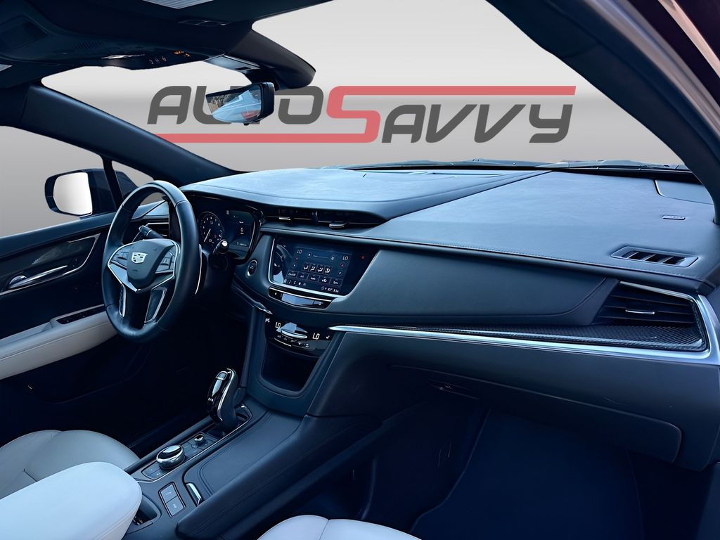 Used 2022 Red Cadillac Sport image 29
