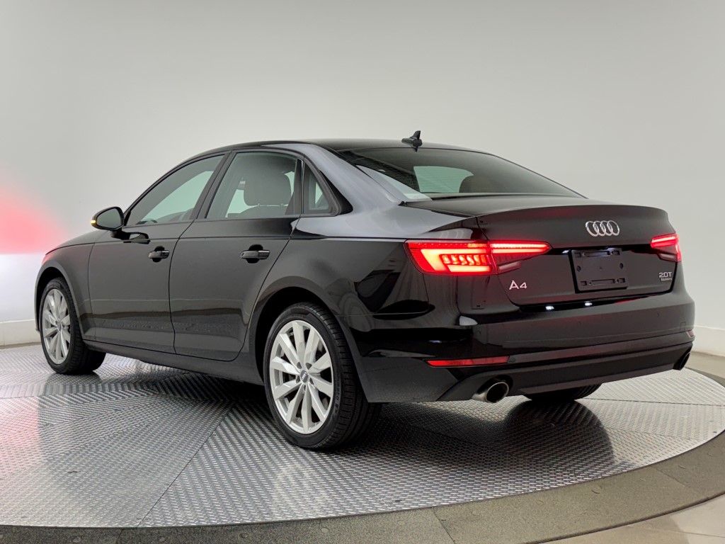 2017 Audi A4 Premium 9