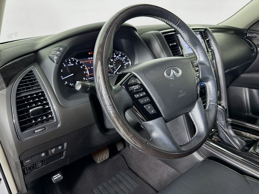 Thumbnail: 2021 INFINITI QX80 - 9