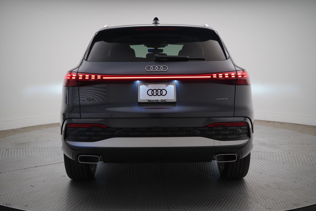 Thumbnail: 2026 Audi Q5 - 4