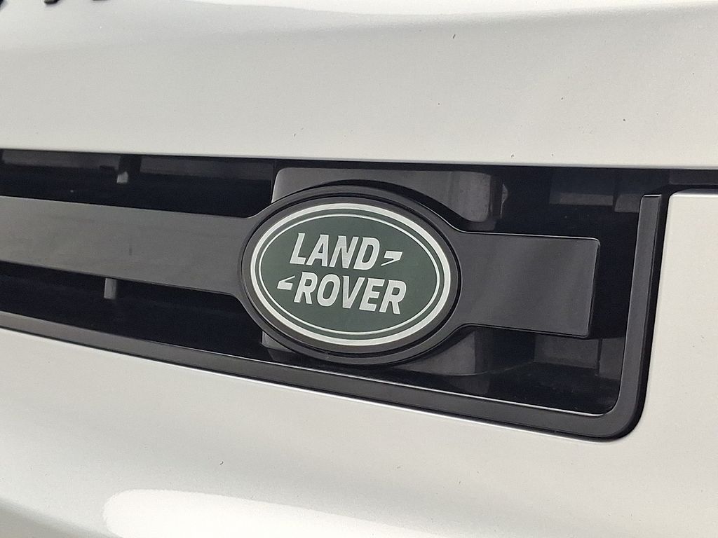 Thumbnail: 2024 Land Rover Defender - 29