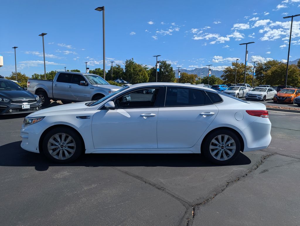 2018 Kia Optima EX 8