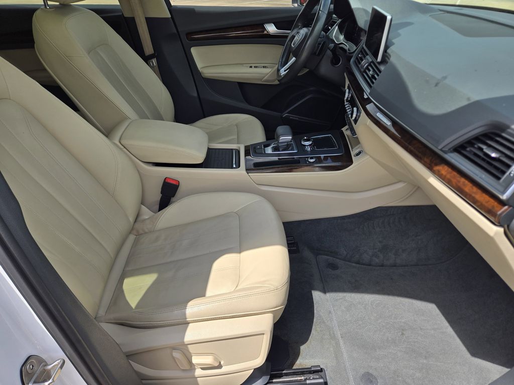 2019 Audi Q5 2.0T Premium Plus White at Legacy Ford