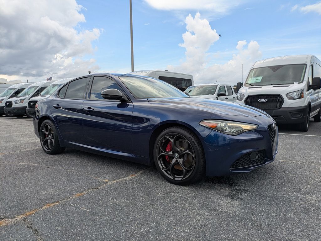 2019 Alfa Romeo Giulia AWD