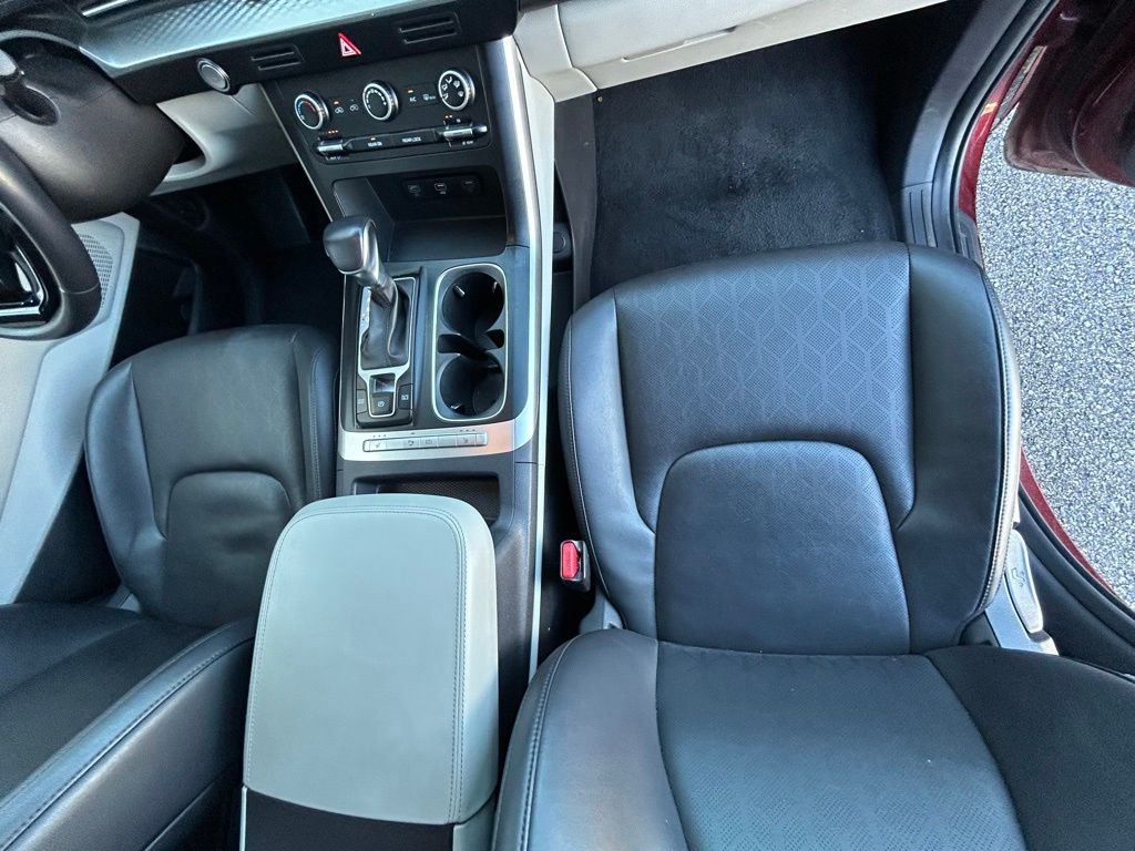 Used 2024 Red Kia LX image 51