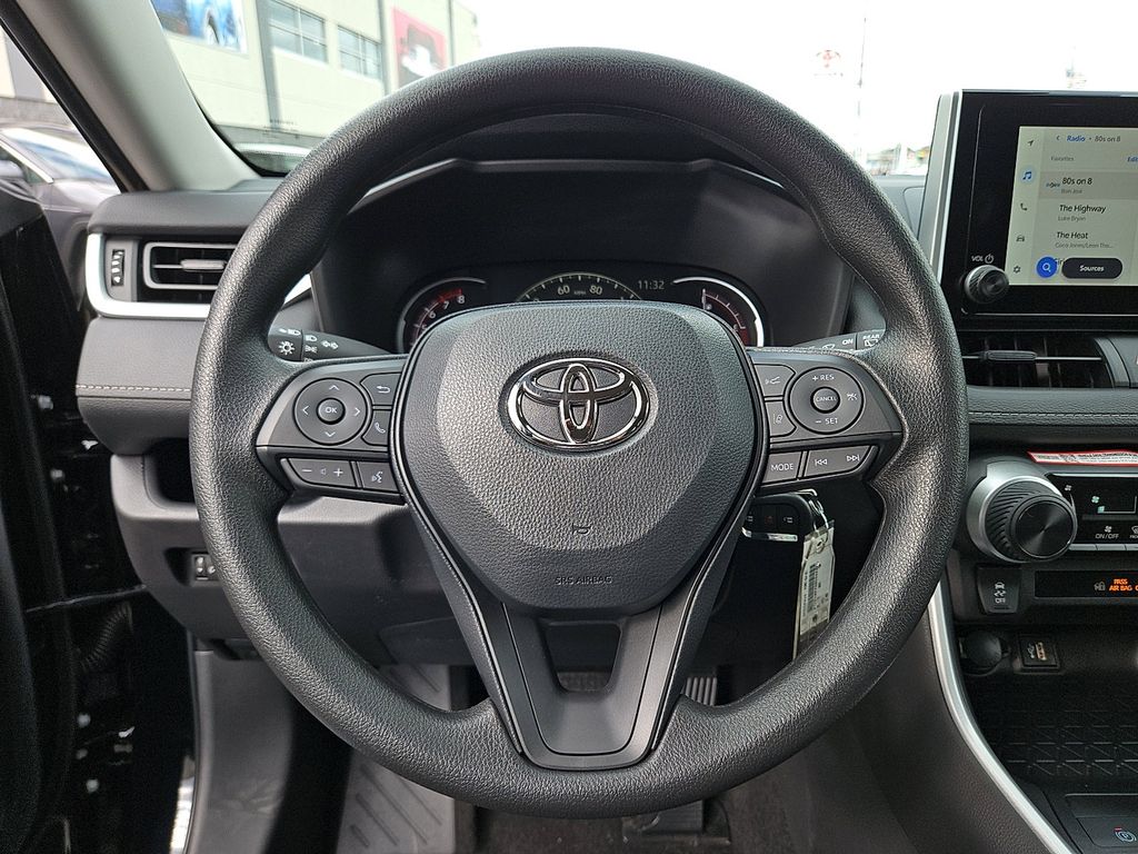 Thumbnail: 2025 Toyota RAV4 - 18